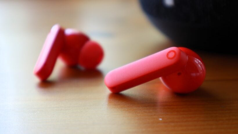 There are touch controls on the stems of the CMF Buds 2