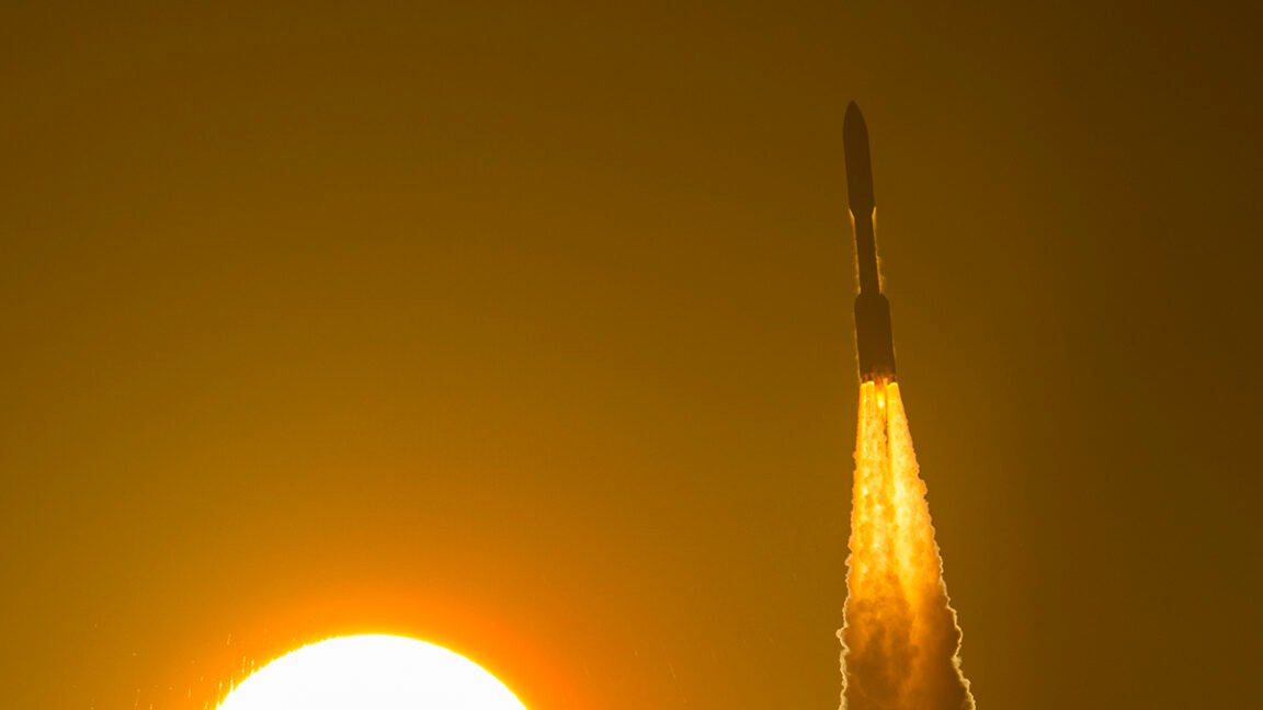 Let’s start crunching – let’s find out if Amazon’s launch providers are ready for the challenge!